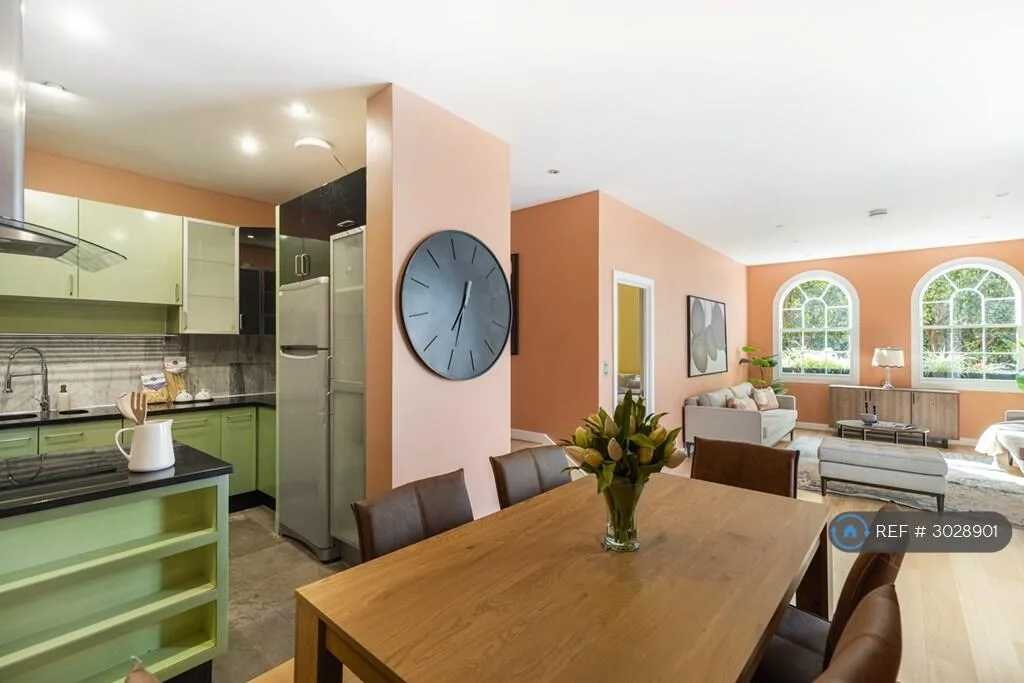 3 bedroom flat for rent