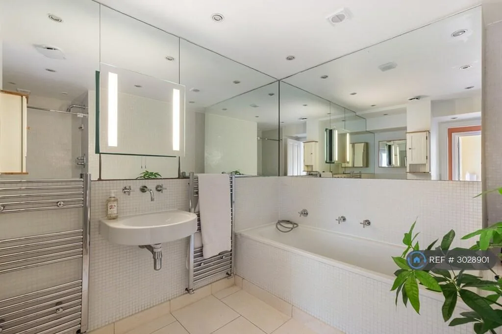 3 bedroom flat for rent