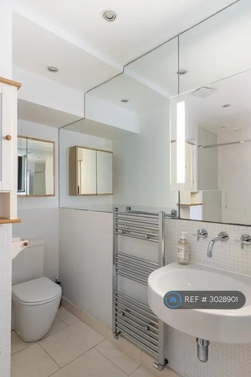 3 bedroom flat for rent