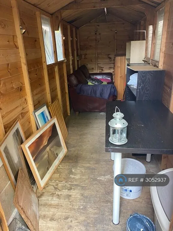 1 bedroom end of terrace house for rent