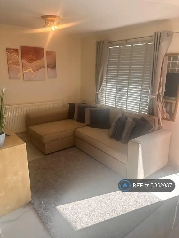 1 bedroom end of terrace house for rent