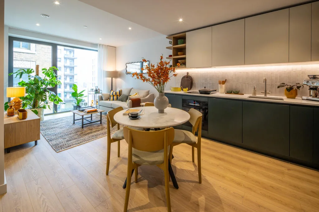3 bedroom flat for rent