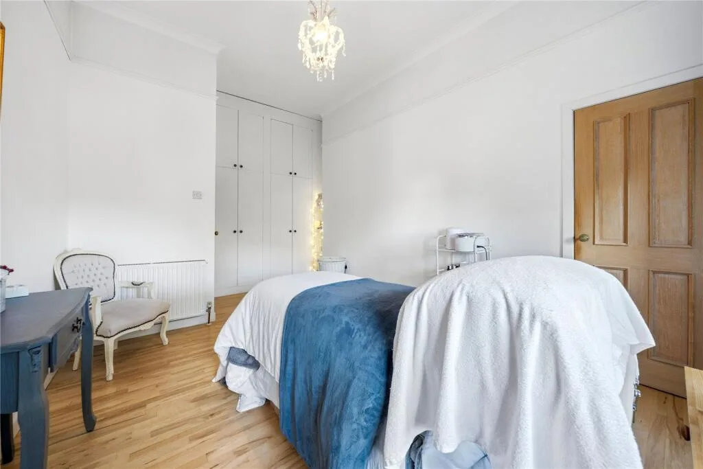 4 bedroom apartment for rent