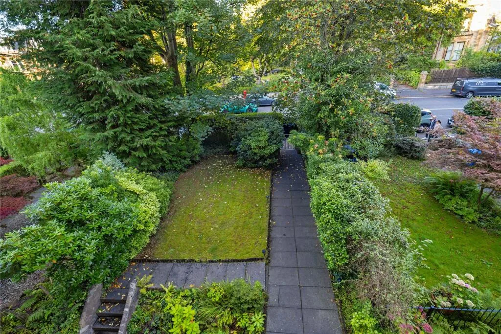 4 bedroom apartment for rent