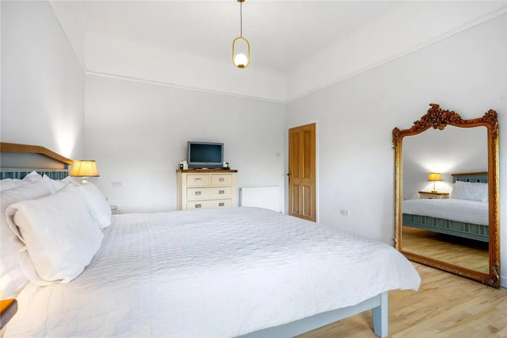 4 bedroom apartment for rent