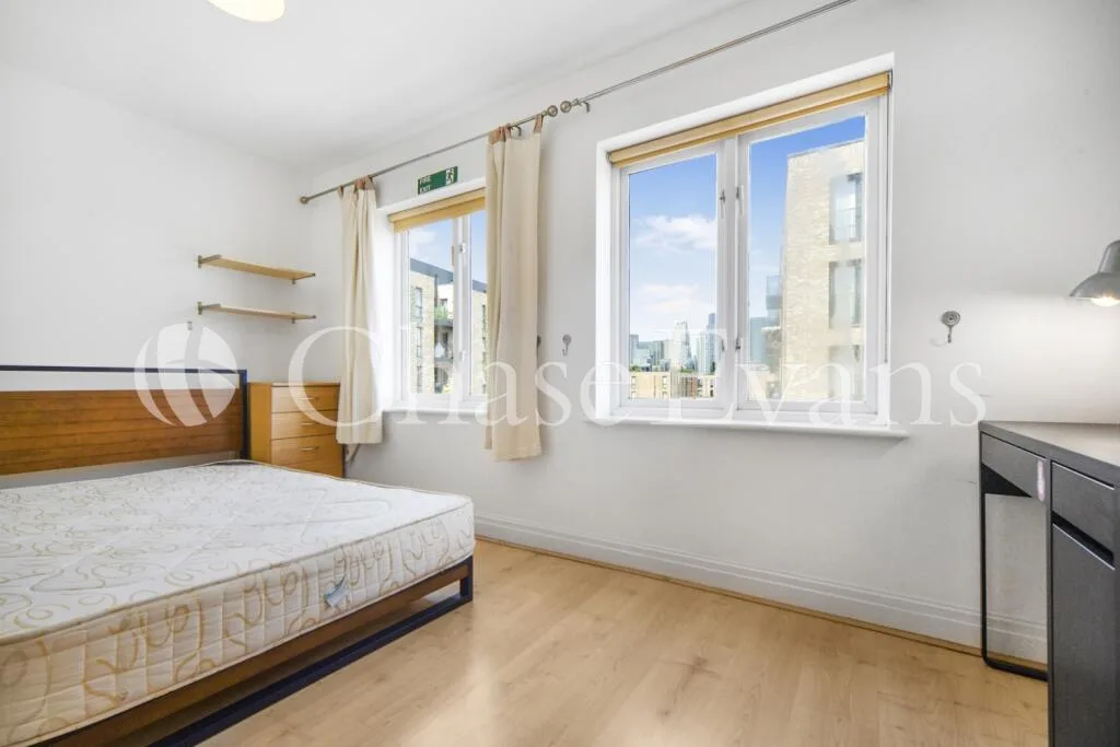 5 bedroom terraced house for rent