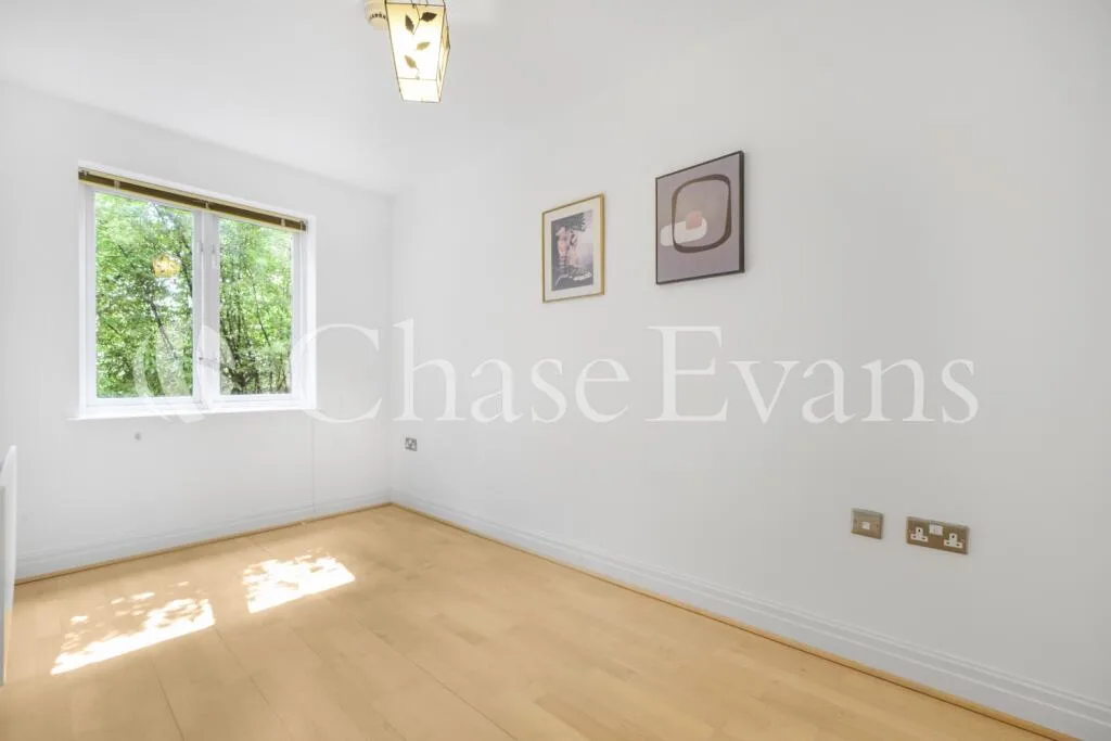 5 bedroom terraced house for rent