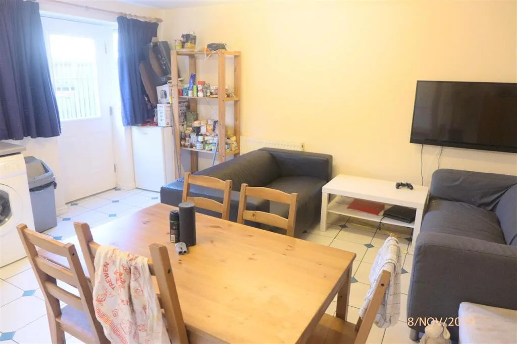 1 bedroom property for rent