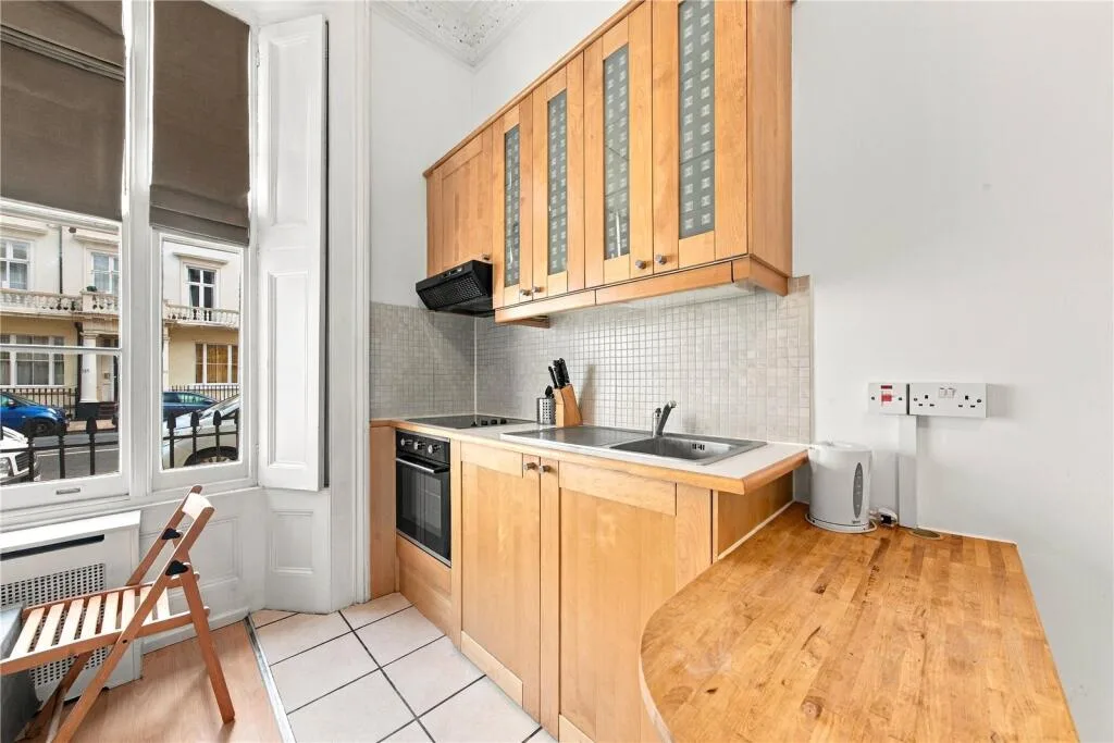 Studio apartment for rent