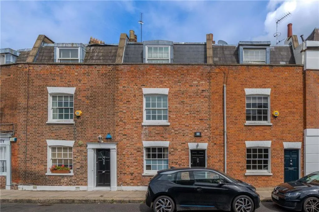2 bedroom terraced house for rent