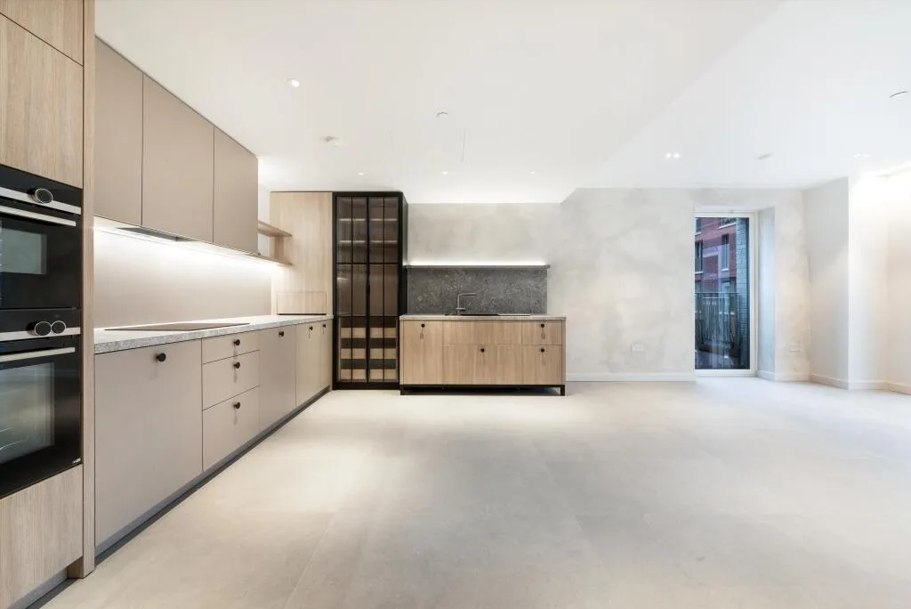 3 bedroom flat for rent