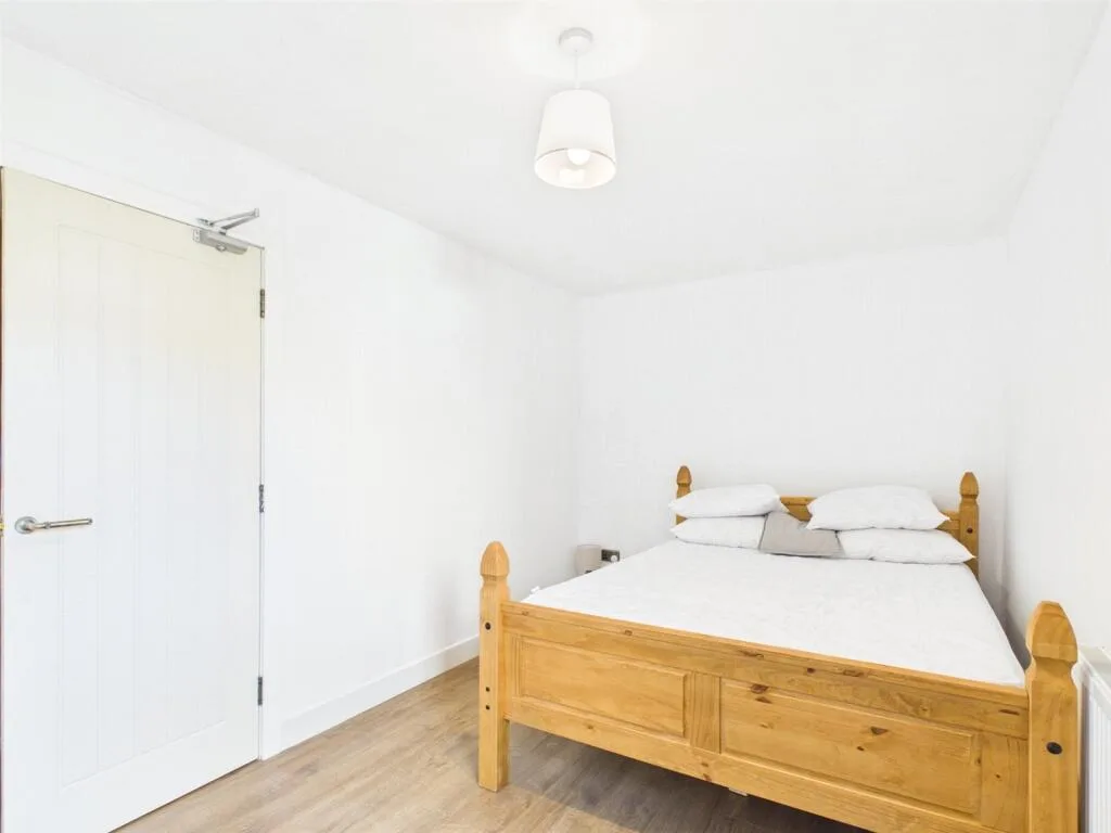 1 bedroom house for rent