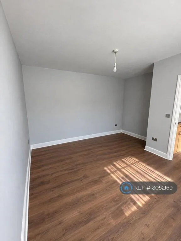 2 bedroom bungalow for rent