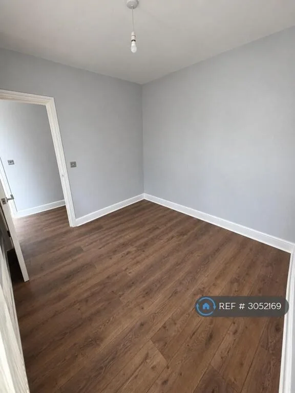 2 bedroom bungalow for rent