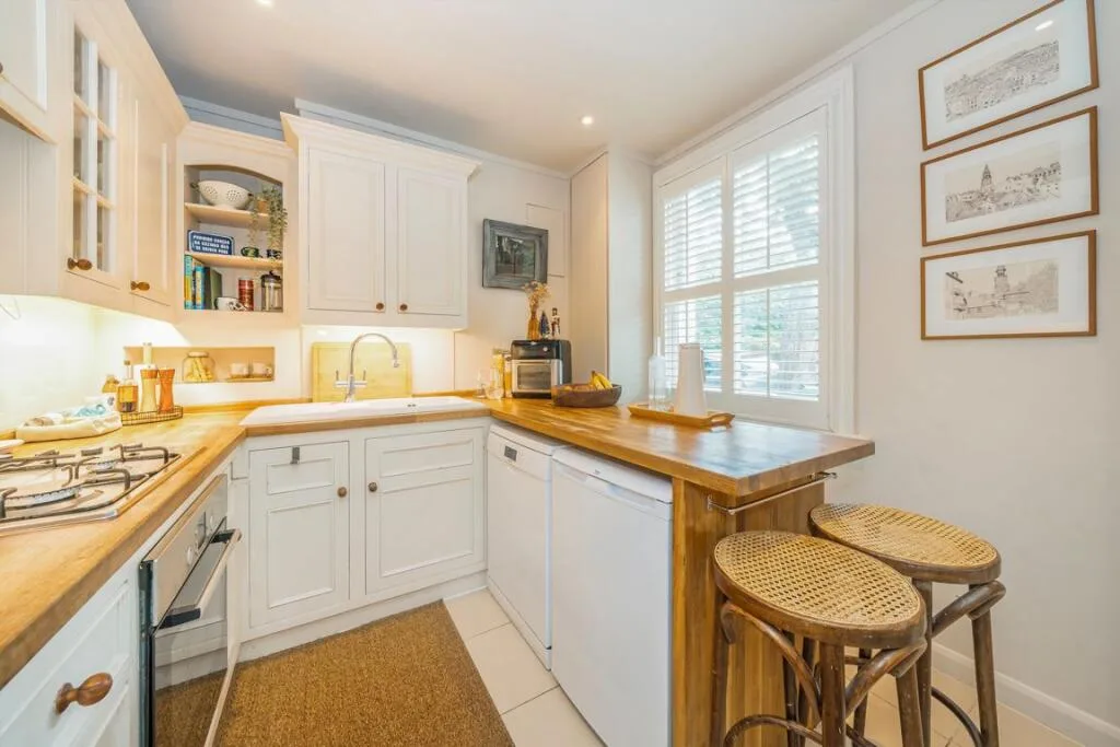 2 bedroom terraced house for rent