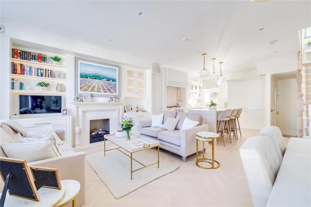 3 bedroom flat for rent