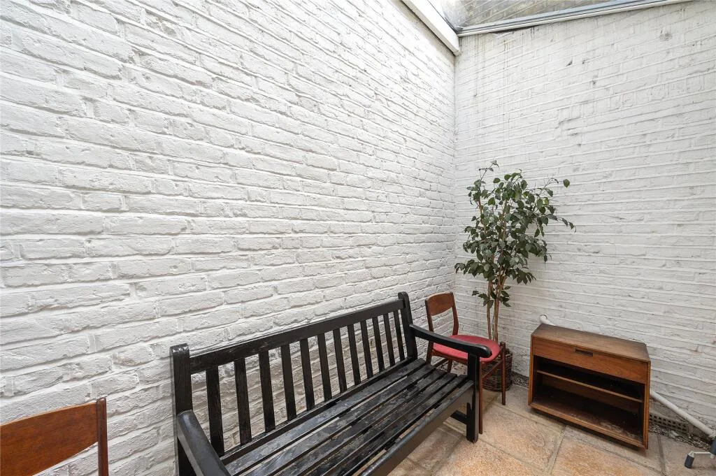 2 bedroom terraced house for rent