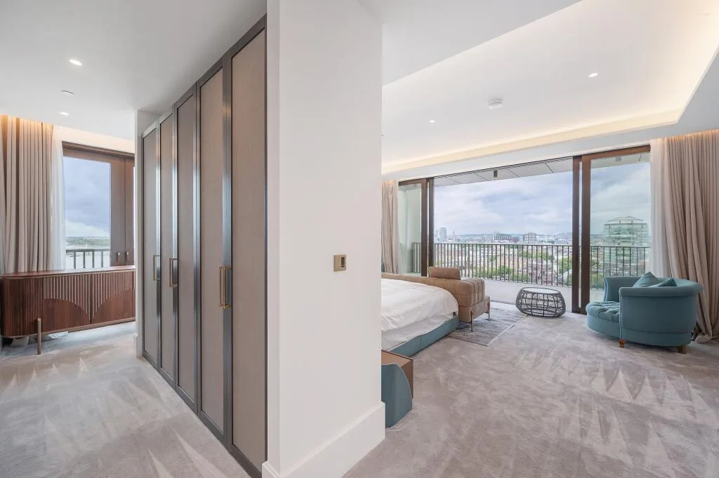 6 bedroom apartment for rent