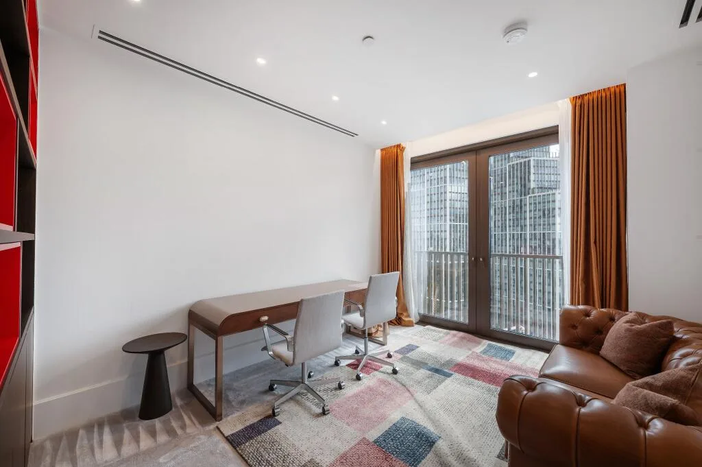 6 bedroom apartment for rent