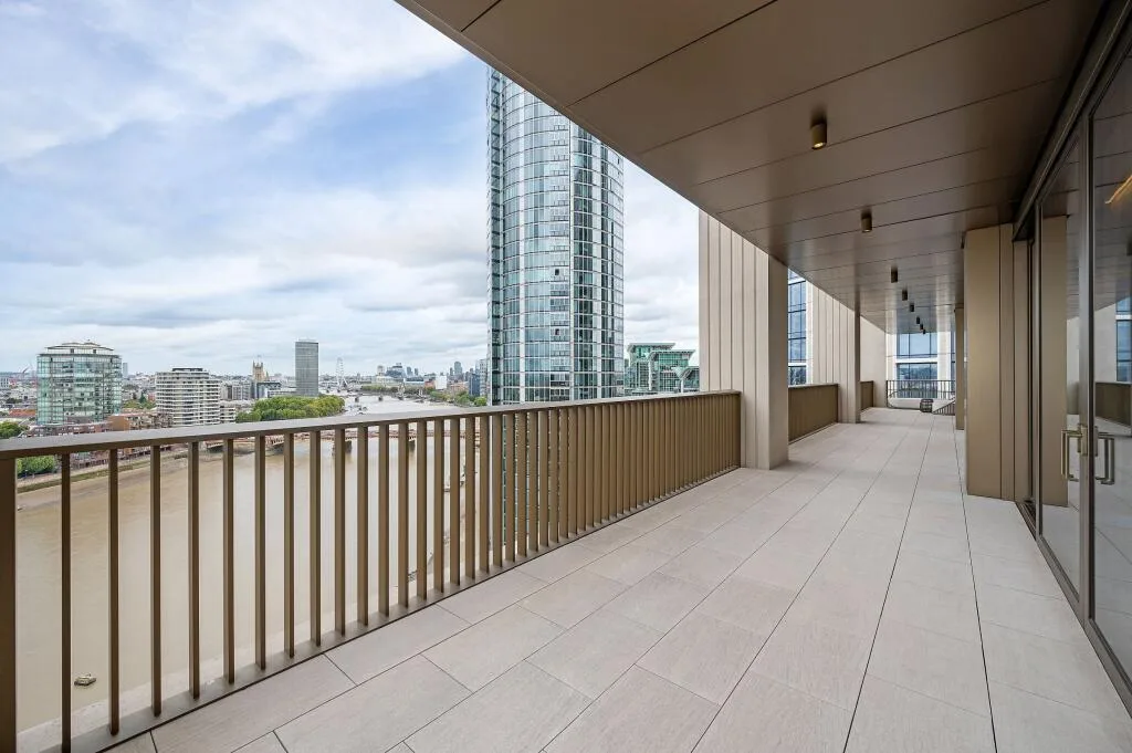 6 bedroom apartment for rent