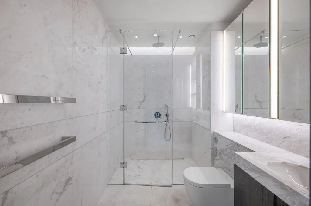 6 bedroom apartment for rent