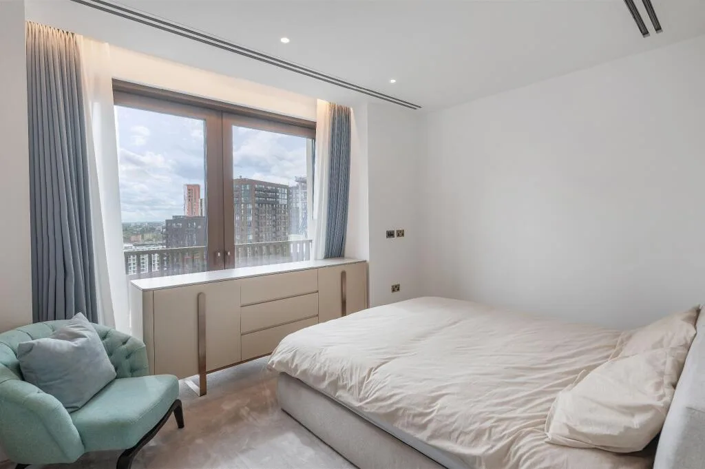 6 bedroom apartment for rent