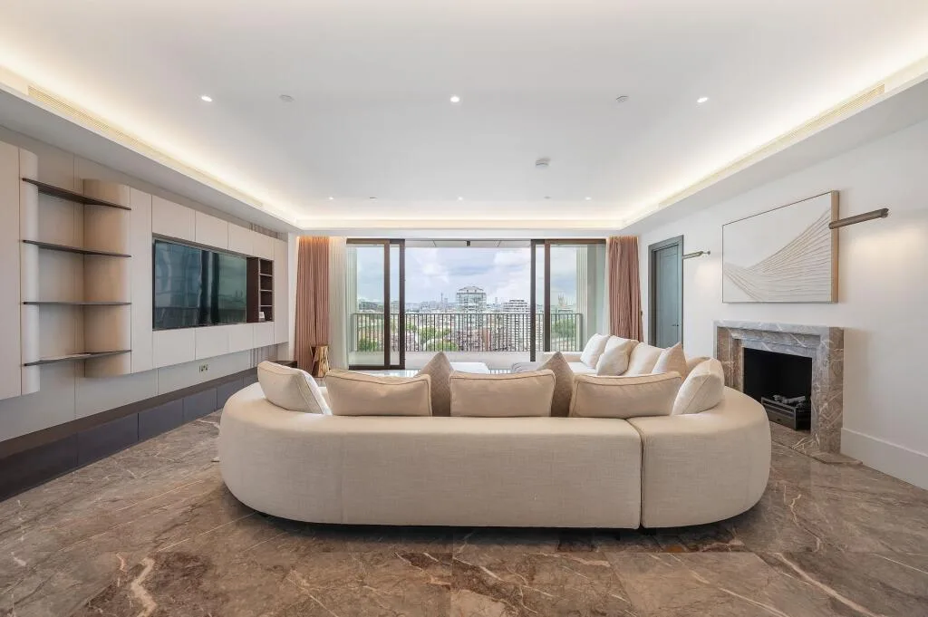 6 bedroom apartment for rent