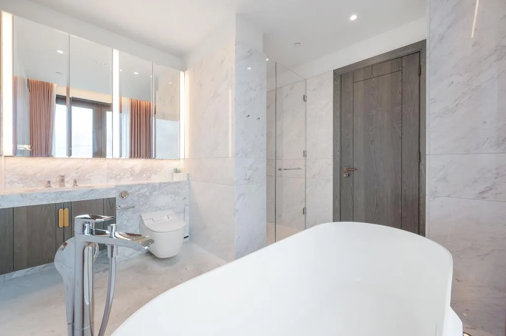 6 bedroom apartment for rent