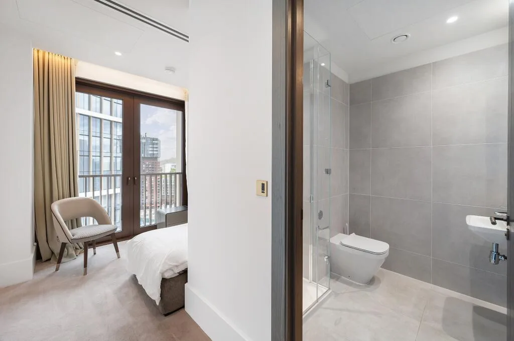 6 bedroom apartment for rent