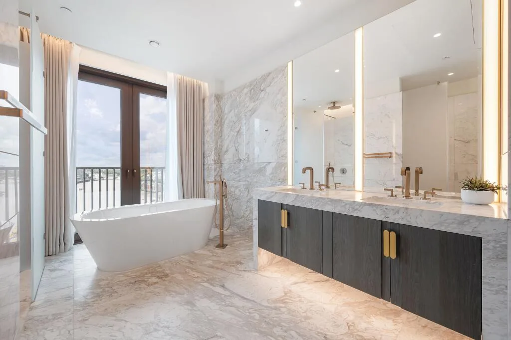 6 bedroom apartment for rent