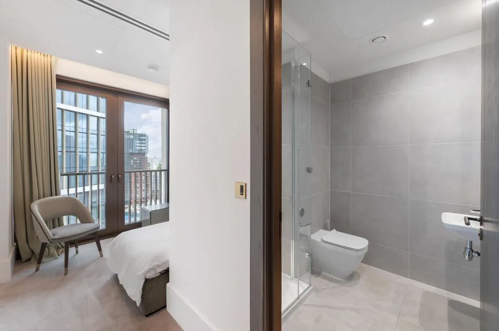 6 bedroom apartment for rent