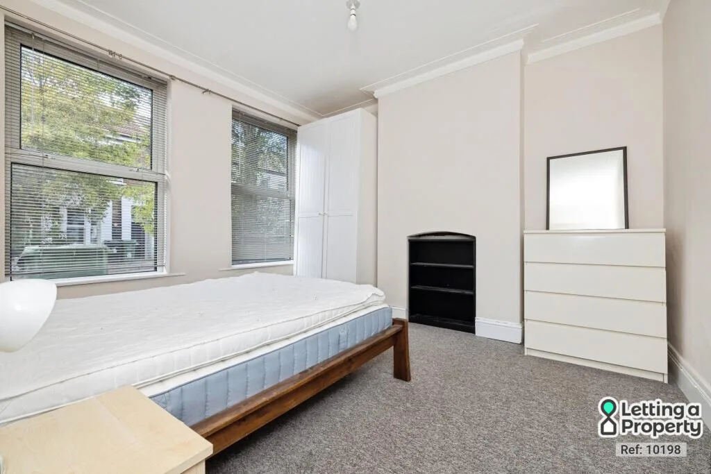2 bedroom ground floor maisonette for rent