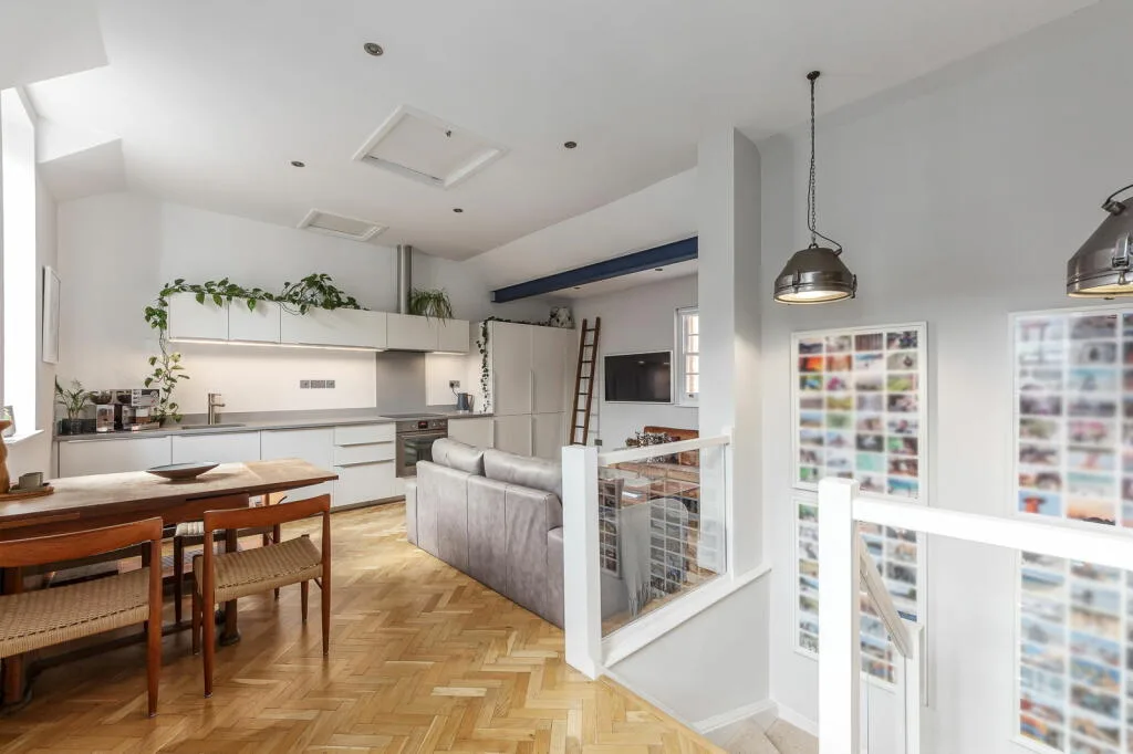 2 bedroom town house for rent