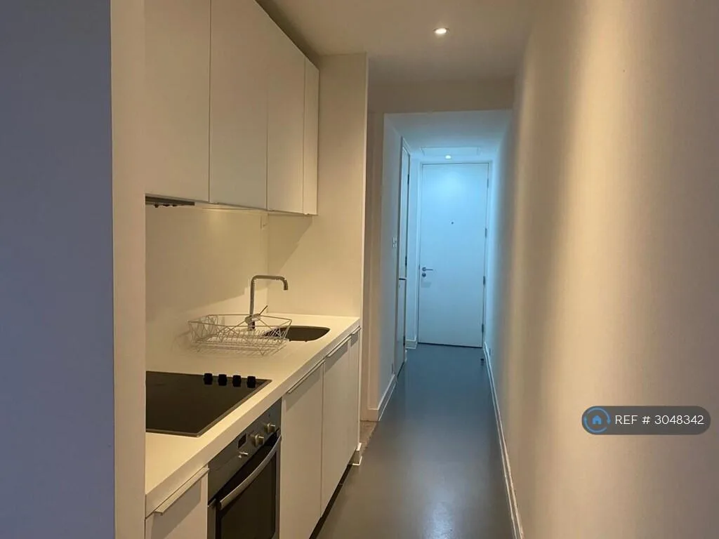 Studio flat for rent