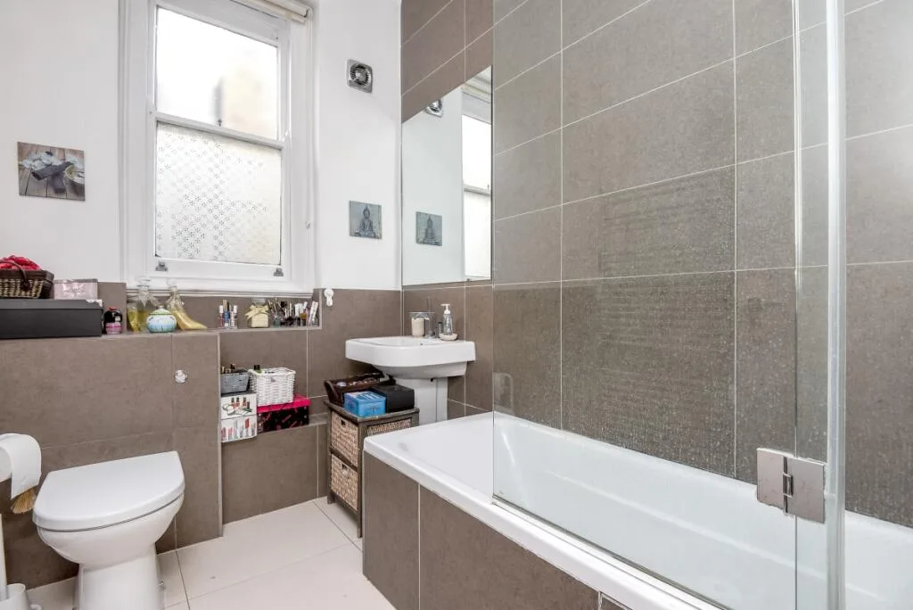 4 bedroom flat for rent