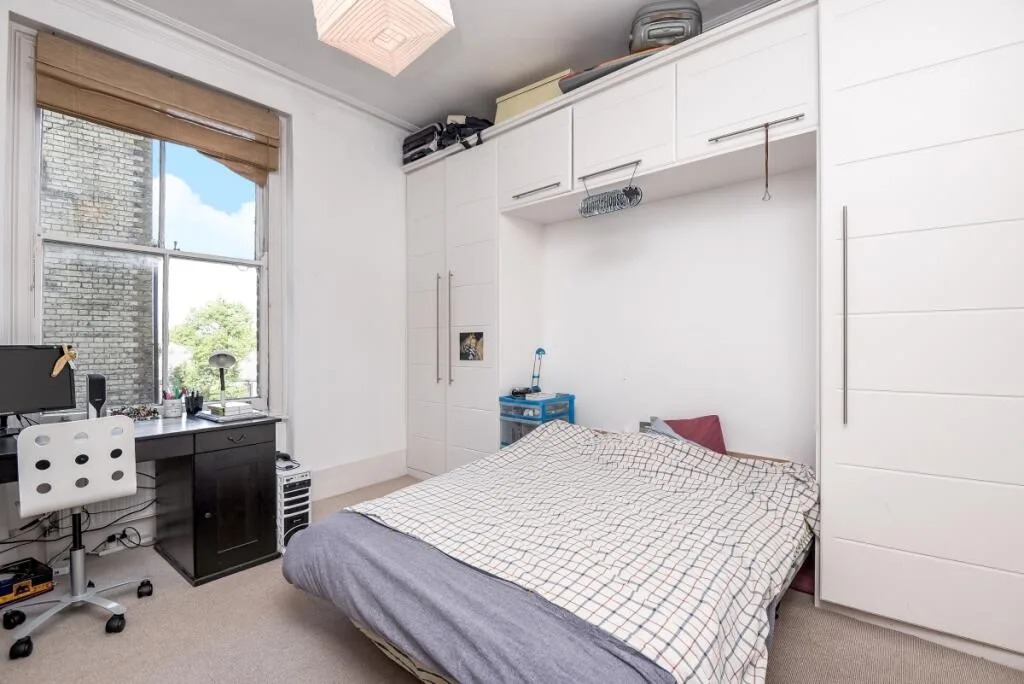 4 bedroom flat for rent