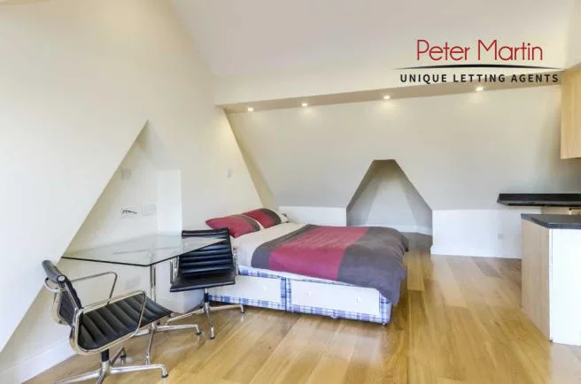 Studio flat for rent