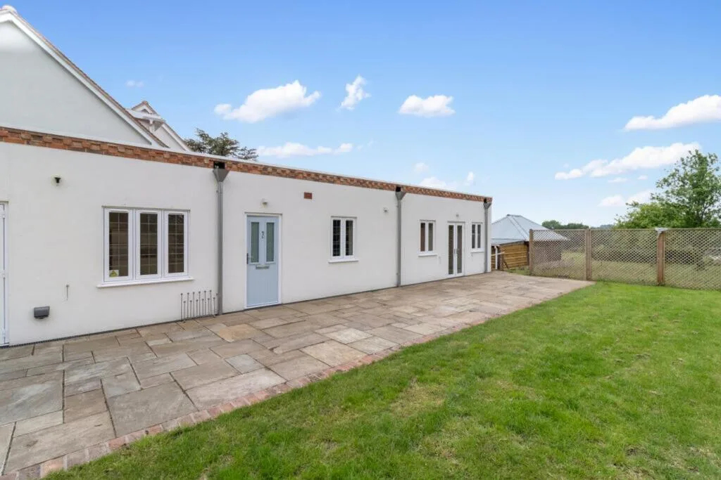 2 bedroom flat for rent