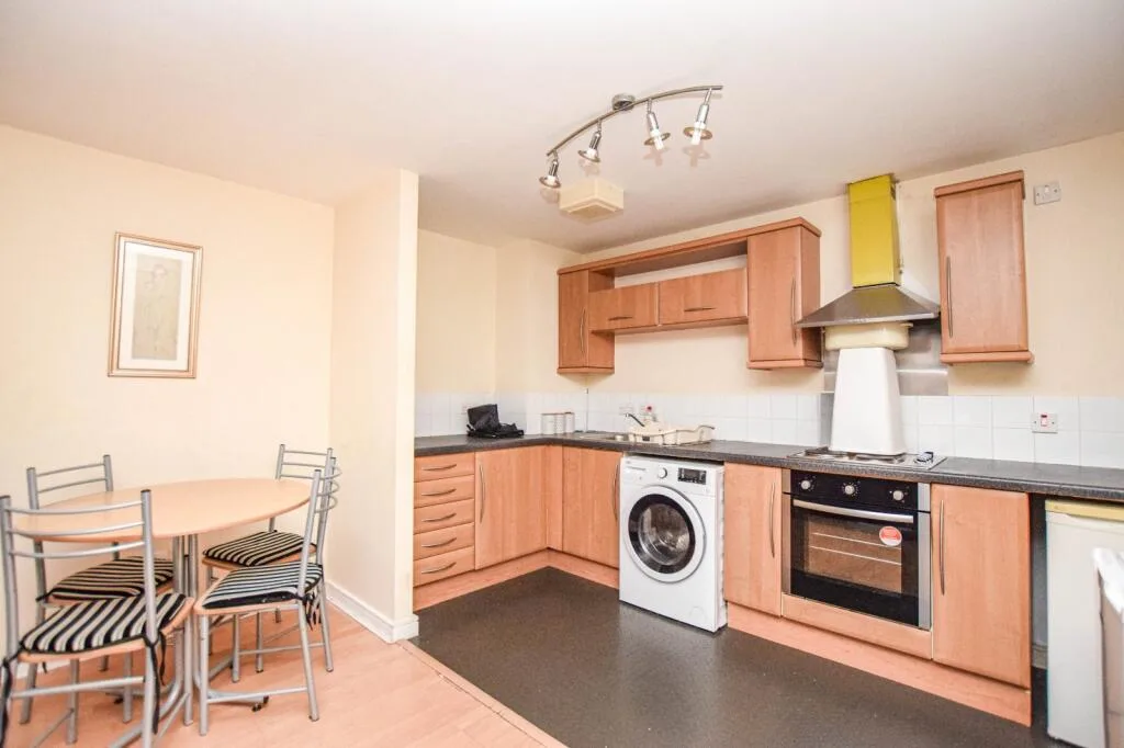 2 bedroom flat for rent