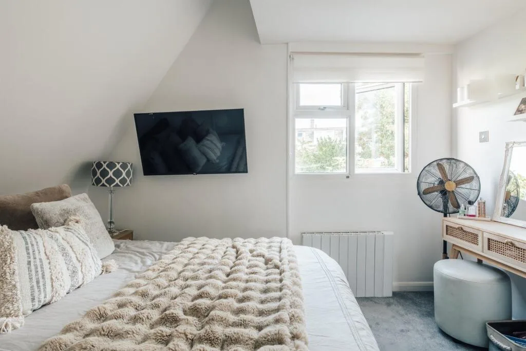 3 bedroom semi-detached house for rent