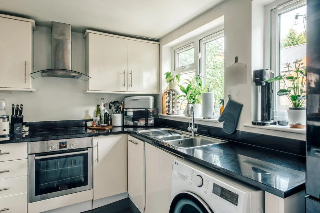 3 bedroom semi-detached house for rent