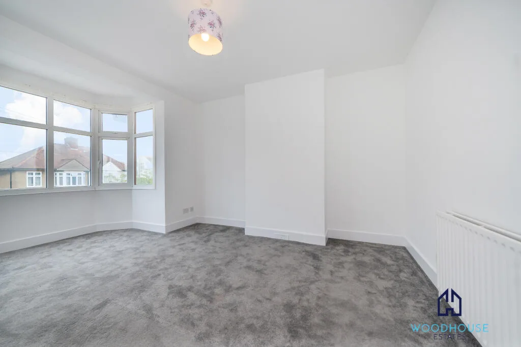 3 bedroom semi-detached house for rent