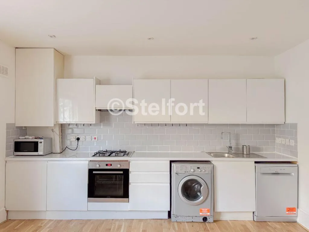 4 bedroom flat for rent