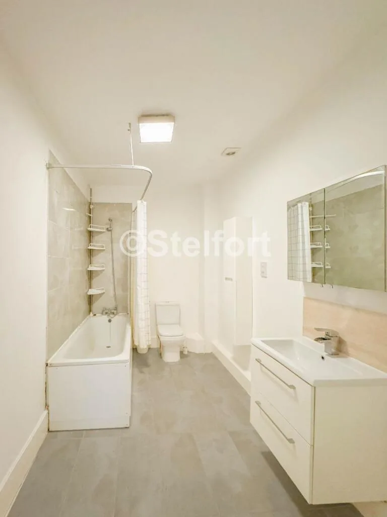 4 bedroom flat for rent