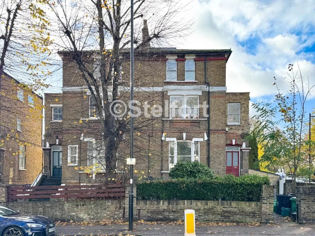 4 bedroom flat for rent