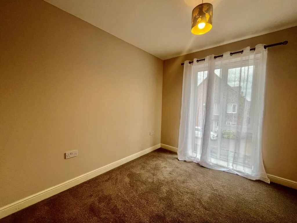 2 bedroom house for rent