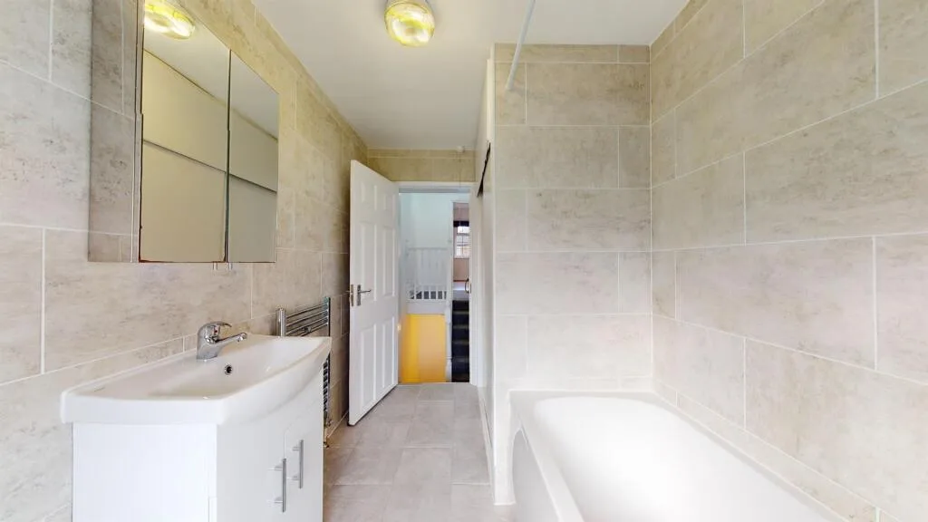 2 bedroom terraced house for rent