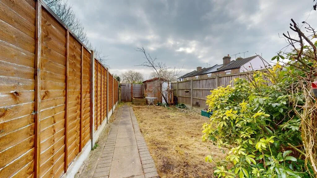 2 bedroom terraced house for rent