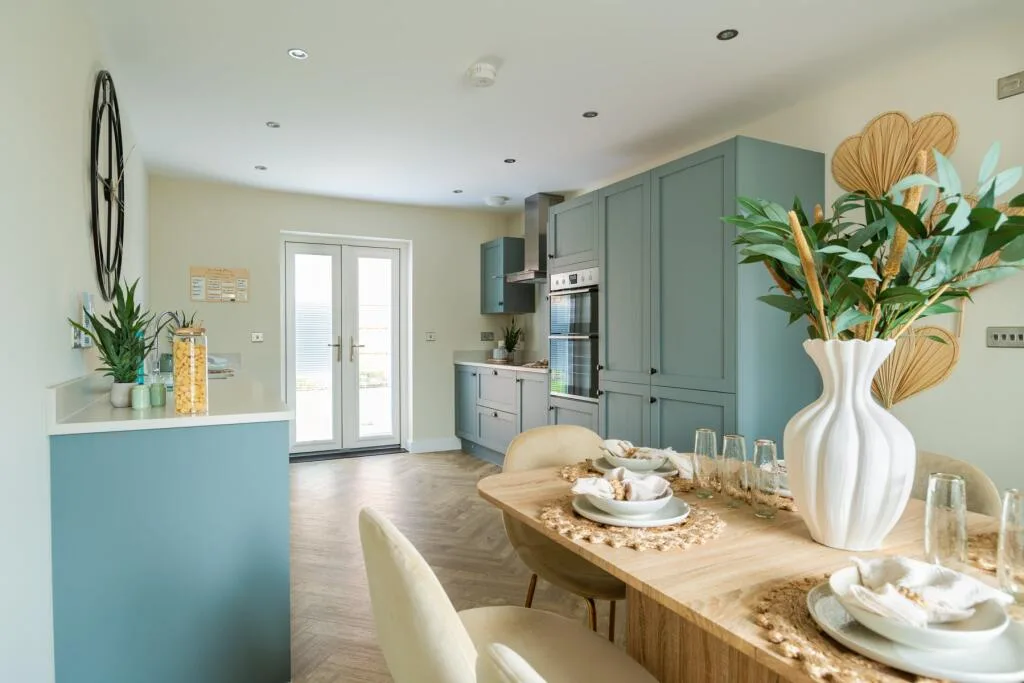4 bedroom detached house for rent