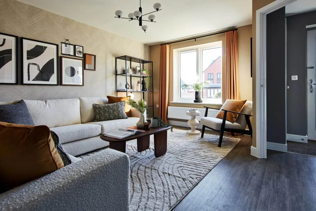 4 bedroom semi-detached house for rent